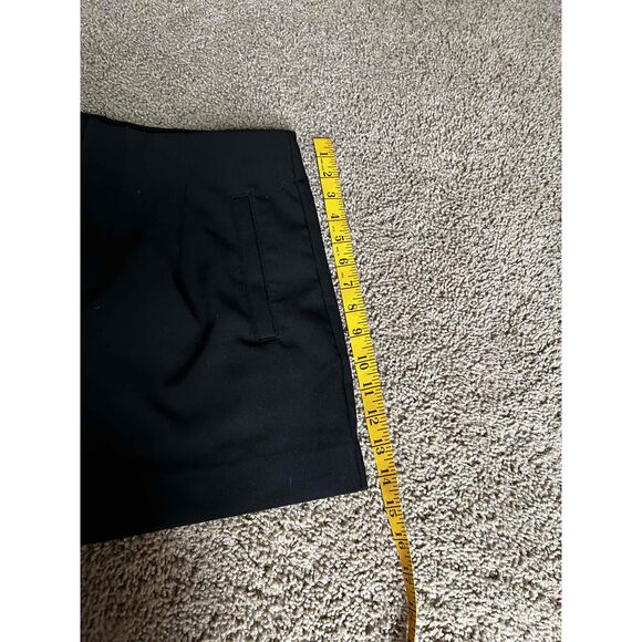A New Day Black High Waisted Side Pockets Dressy Shorts Womens Size 8 - Picture 5 of 6